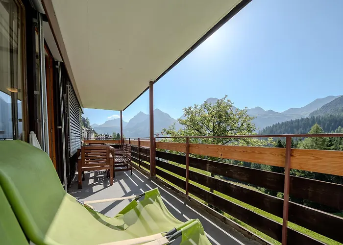Marlenca 2 By Vacations, Familienwohnung Mit Bergblick In Der Naehe Des Skilift-kulm 阿罗萨