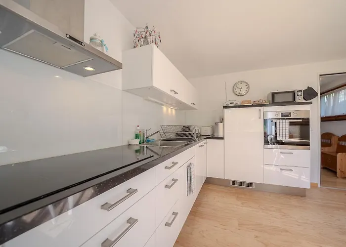 公寓 Marlenca 2 By Vacations, Familienwohnung Mit Bergblick In Der Naehe Des Skilift-kulm *